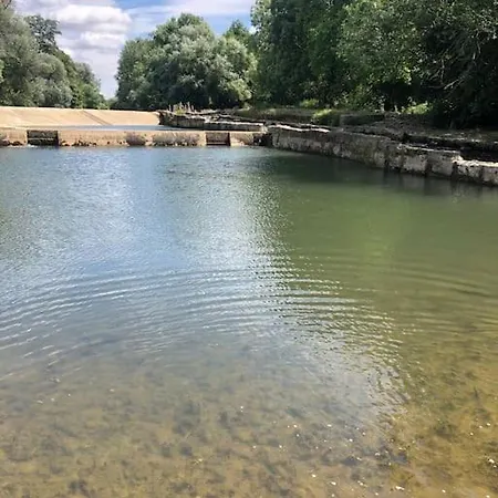 Zeitlos Lägenhet Gundelsheim (Baden-Wurttemberg)