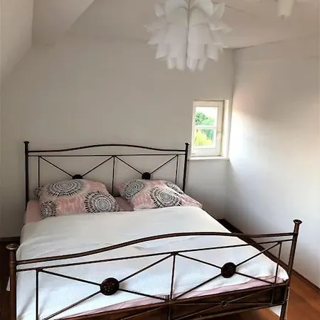 Zeitlos * Gundelsheim (Baden-Wurttemberg)